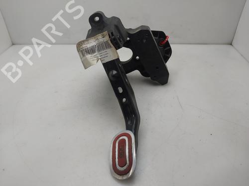 Pedal travão Pedal travão 37697139 37697139