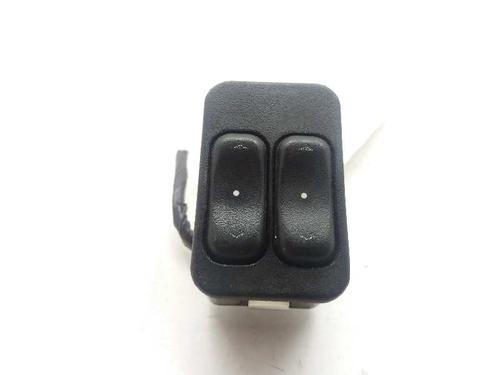 Used Left front window switch OPEL ASTRA G Hatchback (T98) 1.6 (F08, F48) (84 hp) 2886122