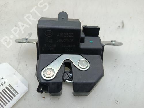 Used Tailgate lock OPEL ASTRA K (B16) 1.4 Turbo (68) (150 hp) 32167203