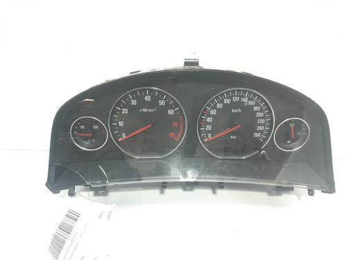Used Instrument cluster OPEL SIGNUM Hatchback (Z03) 2.2 direct (F48) (155 hp) 11273627