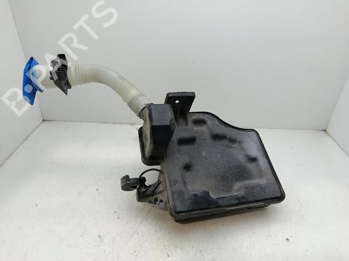 Used Windscreen washer tank Windscreen washer tank 32159316 32159316