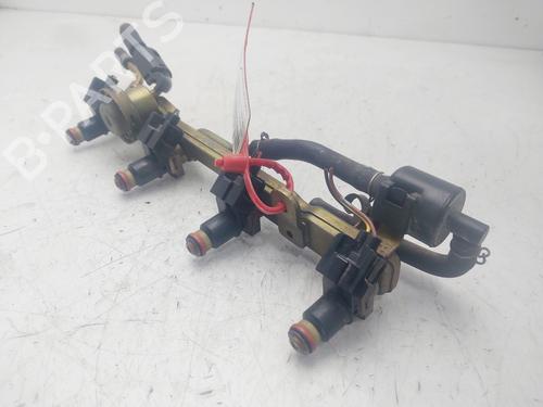 Injection rail HONDA CIVIC VII Hatchback (EU, EP, EV) 1.6 i (EP2, EU8, EU6) | BP29704582M98 