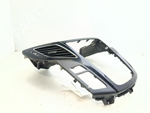 Middle console HYUNDAI i40 I (VF) 1.7 CRDi | BP31909161I22
