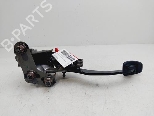 Clutch pedal RENAULT CLIO III Grandtour (KR0/1_) 1.5 dCi (KR0F) | BP30553506I13 