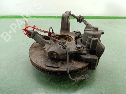 Used Left front steering knuckle RENAULT SCÉNIC III (JZ0/1_) [2008-2016]  27544415