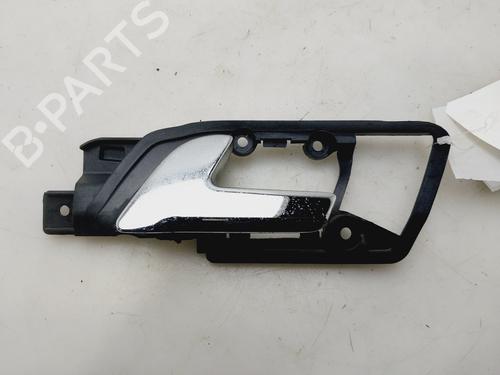 Venstre bak invendig håndtak VW POLO IV (9N_, 9A_) 1.4 16V (75 hp) 31033986