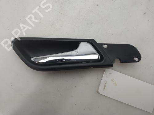 Used Front right interior door handle Front right interior door handle 36788132 36788132