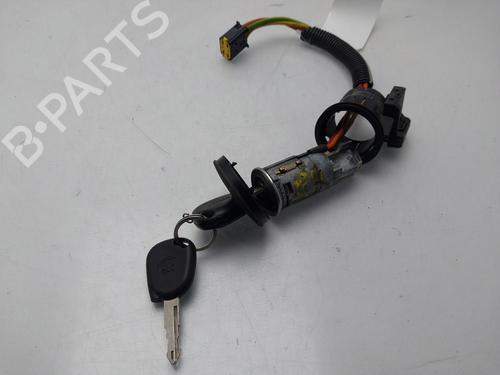 Used Ignition barrel Ignition barrel RENAULT MEGANE I (BA0/1_) 1.4 16V (BA0D, BA1H, BA0W, BA10) (95 hp) 34635835 34635835