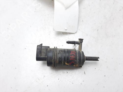 Used Washer pump RENAULT CLIO I (B/C57_, 5/357_) 1.2 (5/357Y, 5/357K) (58 hp) 14009577