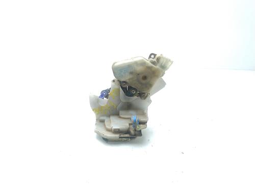 Used Rear right lock NISSAN X-TRAIL I (T30) [2001-2013]  26574151