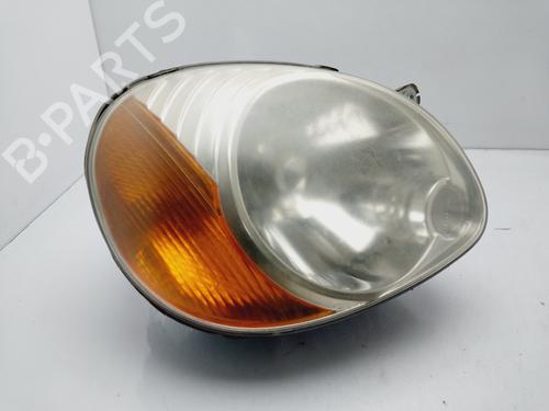 Used Right headlight HYUNDAI ATOS (MX) 1.0 i (58 hp) 31364181