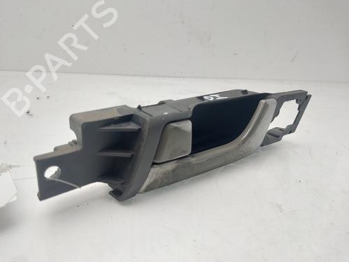 Used Front left interior door handle CHEVROLET CAPTIVA (C100, C140) 2.0 D (150 hp) 30830659