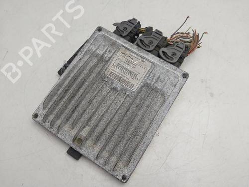 Used Engine control unit (ECU) Engine control unit (ECU) RENAULT SCÉNIC II (JM0/1_) [2003-2010] 39651179 39651179