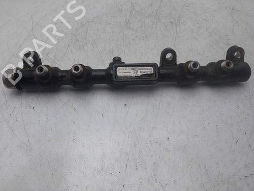 Used Injection rail Injection rail FORD MONDEO III (B5Y) 2.0 TDCi (130 hp) 40513614 40513614