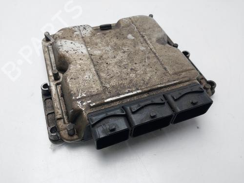 Used Engine control unit (ECU) Engine control unit (ECU) 33287066 33287066