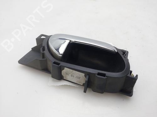 Front right interior door handle PEUGEOT 407 SW (6E_, 6D_) 2.0 | BP17906868I14 