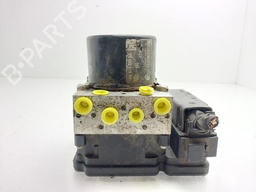 Used ABS pump ABS pump VW GOLF VI (5K1) [2008-2014] 33319633 33319633