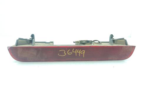 Used Third brake light NISSAN X-TRAIL I (T30) 2.2 Di 4x4 (114 hp) 27097074