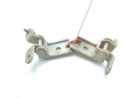 Used Hinge/Door check strap SUZUKI GRAND VITARA I (FT, HT) 2.0 HDI 110 16V 4x4 (SQ420D, TD83V) (109 hp) 25924974