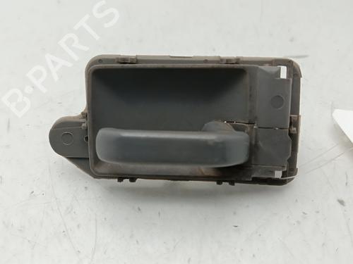 Used Front right interior door handle Front right interior door handle 29822581 29822581