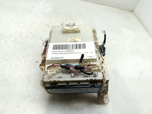Used Fuse box Fuse box 36813189 36813189