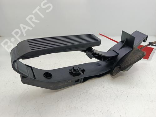 Used Pedal MERCEDES-BENZ C-CLASS (W203) [2000-2007]  28355137