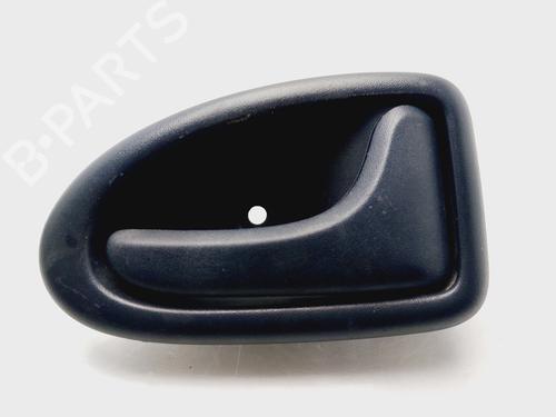 Maneta interior delantera derecha RENAULT CLIO II (BB_, CB_) [1998-2016]  31751690