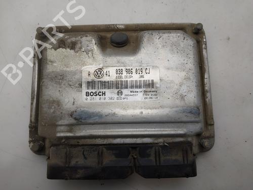 Used Engine control unit (ECU) Engine control unit (ECU) VW GOLF IV (1J1) 1.9 TDI (115 hp) 34126889 34126889