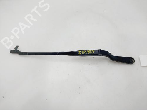 Używane Ramię wycieraczki przedniej szyby VW GOLF IV (1J1) [1997-2008]  29908785
