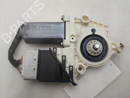 Used Right rear window motor Right rear window motor 36890450 36890450