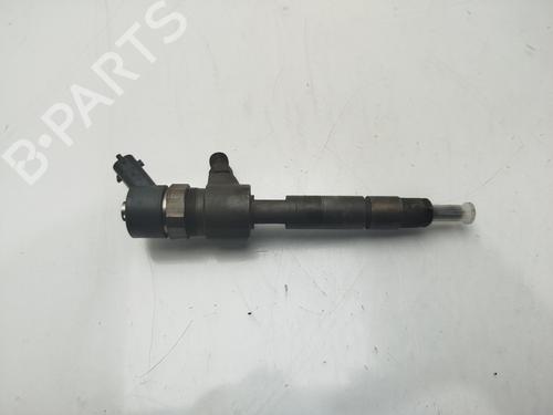 Used Injector OPEL VECTRA C (Z02) [2002-2009]  32084741