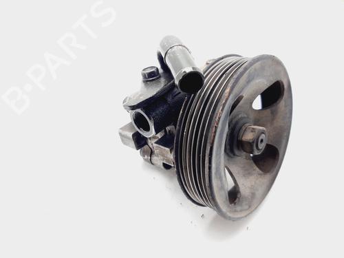 Used Steering pump HYUNDAI ELANTRA III (XD) 2.0 CRDi (113 hp) 21585259