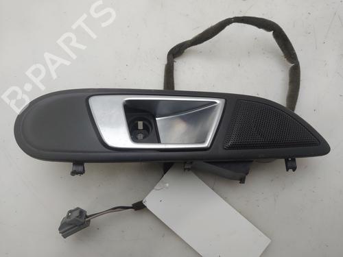 Used Front right interior door handle Front right interior door handle 37011040 37011040