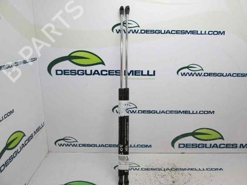 Used Tailgate lift support PEUGEOT 205 II (20A/C) 1.7 Diesel (60 hp) 13992236