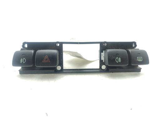 Used Warning switch HYUNDAI SANTA FÉ I (SM) 2.4 16V 4x4 (146 hp) 23118686