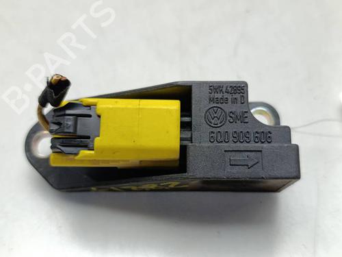 Used Electronic sensor Electronic sensor VW CADDY III MPV (2KB, 2KJ, 2CB, 2CJ) 1.9 TDI (105 hp) 39881392 39881392