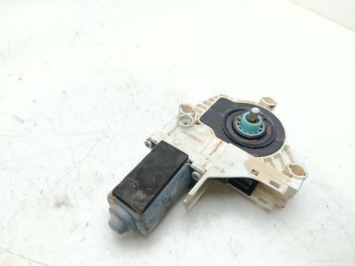 Used Right front window motor AUDI A4 B8 (8K2) 2.0 TDI (136 hp) 28357123