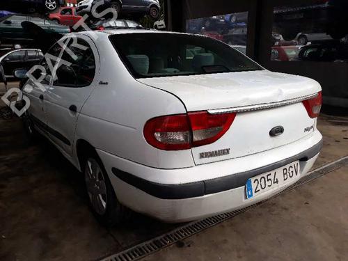 Headlight switch RENAULT MEGANE I Classic (LA0/1_) 1.9 dTi (LA1U) | BP2864110I24 