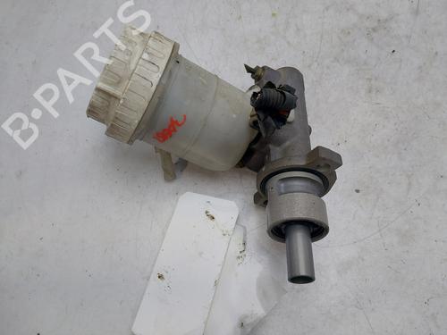 Hovedbremsecylinder MITSUBISHI CARISMA (DA_) 1.9 TD (DA4A) (90 hp) 13244580