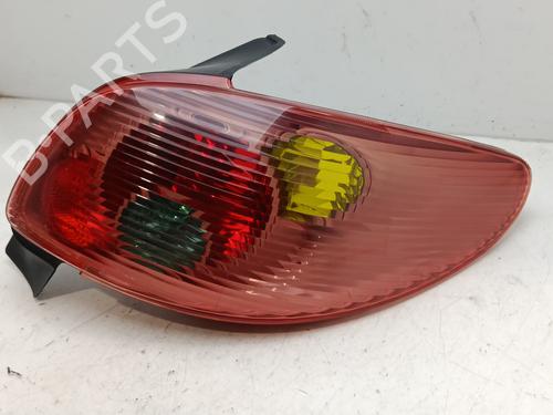 Right taillight PEUGEOT 206 Hatchback (2A/C) | BP32382186C35
