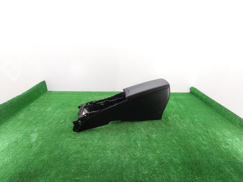 Used Armrest / Center console TOYOTA AVENSIS Estate (_T27_) [2008-2018]  28329393