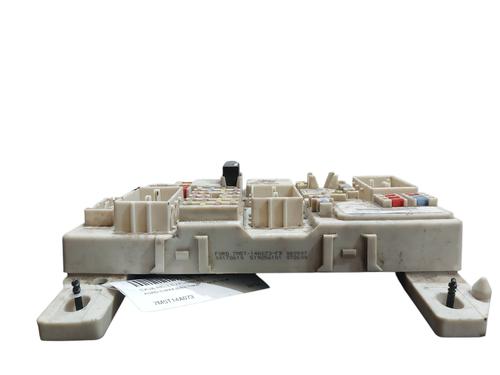 Used Fuse box Fuse box FORD C-MAX (DM2) 1.6 (100 hp) 31877351 31877351