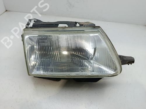 Used Right headlight CITROËN SAXO (S0, S1) 1.5 D (57 hp) 32289887