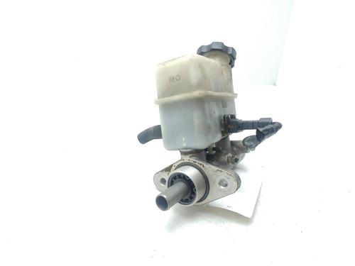 Brake master cylinder KIA SPORTAGE II (JE_, KM_)  | BP25469818M77 
