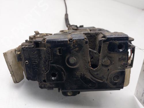 front-left-lock-vw-passat-b55-3b3-2000-2001-2002-2003-2004-2005-33401750 main image