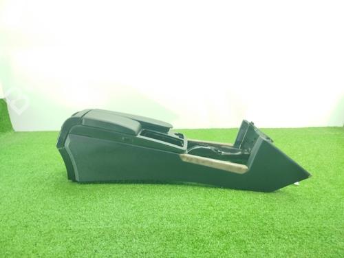 Used Armrest / Center console Armrest / Center console 36938686 36938686