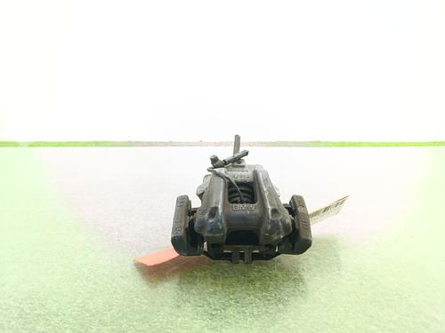 Used Right rear brake caliper Right rear brake caliper BMW 1 (F20) 118 d (143 hp) 34157157 34157157
