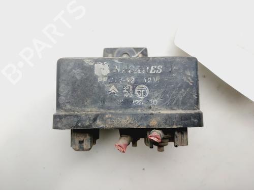 Used Electronic module Electronic module PEUGEOT 205 I (741A/C) 1.7 Diesel (60 hp) 32671764 32671764