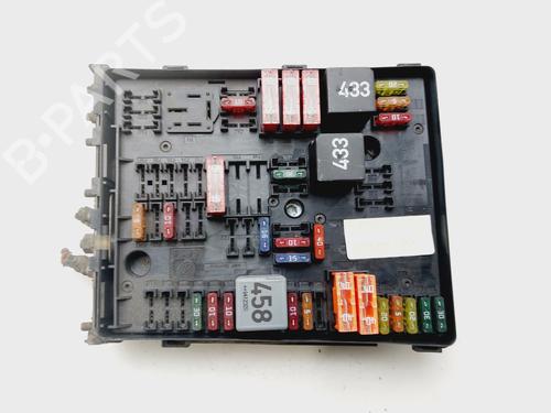 Sikringsdåse VW GOLF V (1K1) [2003-2010]  28296353