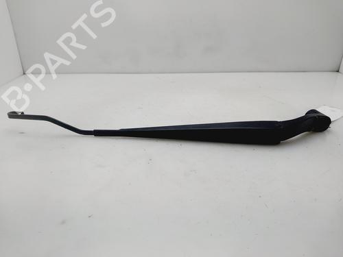 Used Front windshield wiper arm NISSAN MICRA V (K14) [2016-2026]  31651641